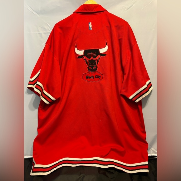 Nike NBA Chicago Bulls Red Windy City Game Warm-Up Shooting Jacket Size 4XL - Picture 7 of 9